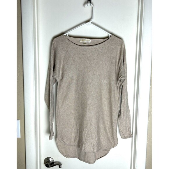 Women's Med Michael Kors Light brown‎ long sleeve pullover sweater. SKU LRC4-2 - Picture 6 of 8
